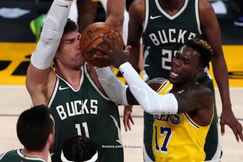 ?i=reuters%2f2021-04-01%2f2021-04-01t040414z_1738172627_mt1usatoday15827444_rtrmadp_3_nba-milwaukee-bucks-at-los-angeles-lakers_reuters