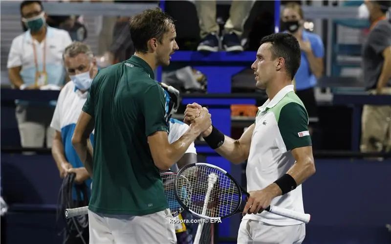 ?i=epa%2ftennis%2f2021-04%2f2021-04-01-09109828_epa