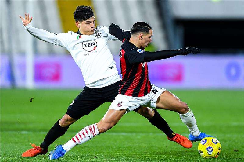 إسماعيل بن ناصر