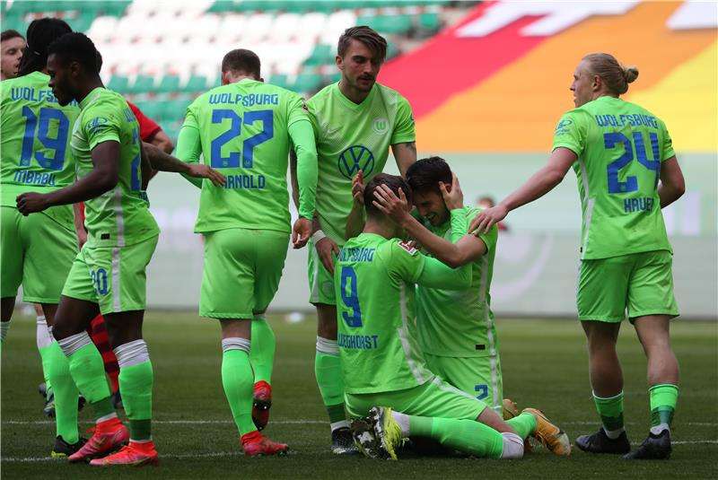 لاعبو فولفسبورج