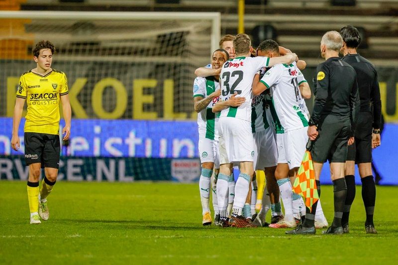 فرحة لاعبي جرونينجين