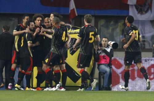 2011-03-252011-03-25t202831z_01_vie59_rtridsp_3_soccer-euro_reuters