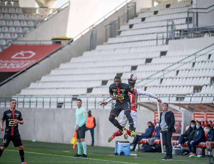 من لقاء رين وريمس 