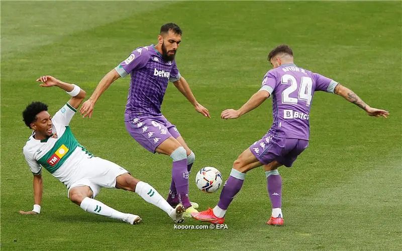 ?i=epa%2fsoccer%2f2021-04%2f2021-04-04%2f2021-04-04-09115529_epa