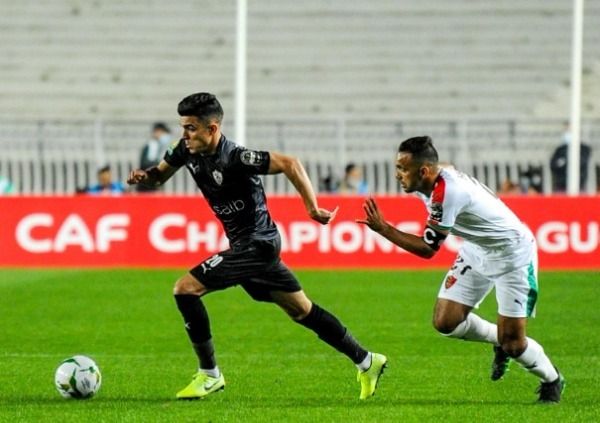 من مباراة الزمالك والمولودية