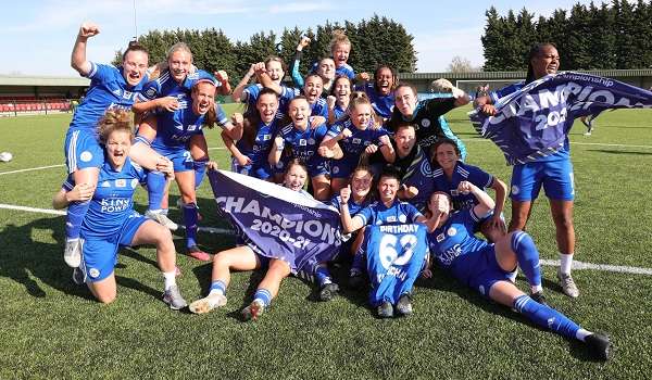 فرحة لاعبات ليستر سيتي