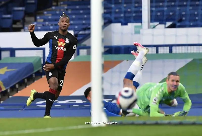 ?i=reuters%2f2021-04-05%2f2021-04-05t185132z_1102671600_up1eh451gdtc6_rtrmadp_3_soccer-england-eve-cry-report_reuters