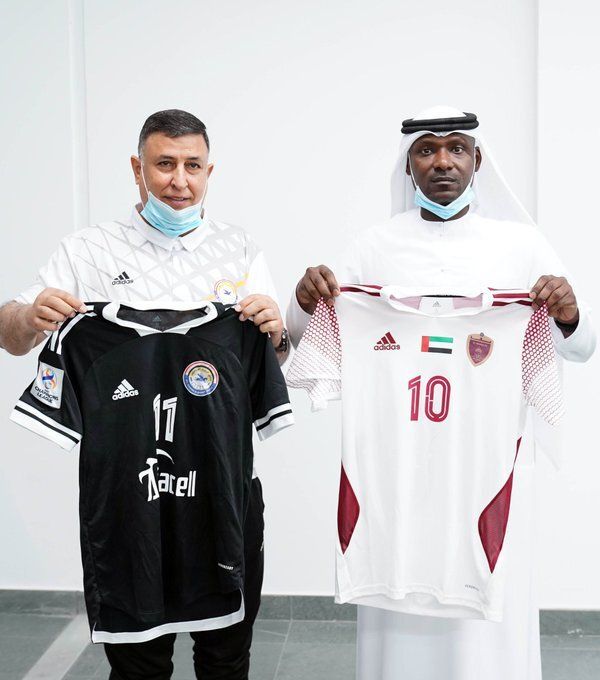 من الاجتماع