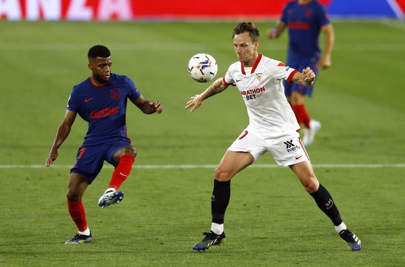 من مباراة إشبيلية وأتلتيكو مدريد