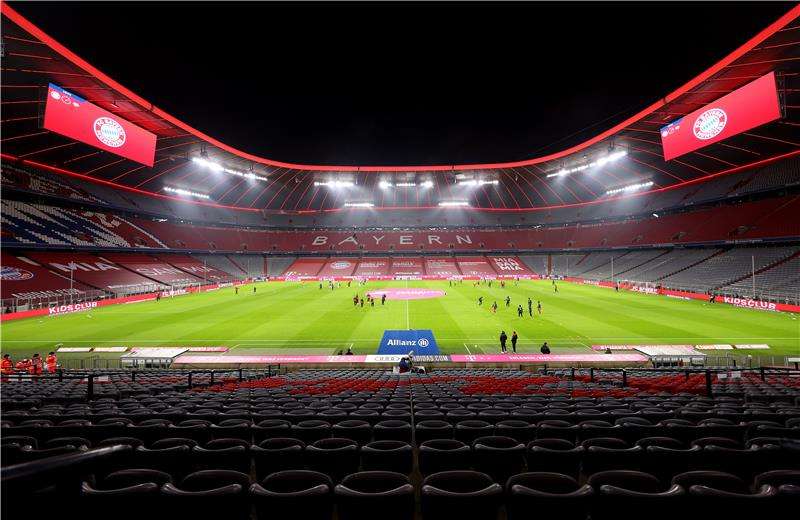 ملعب أليانز أرينا 