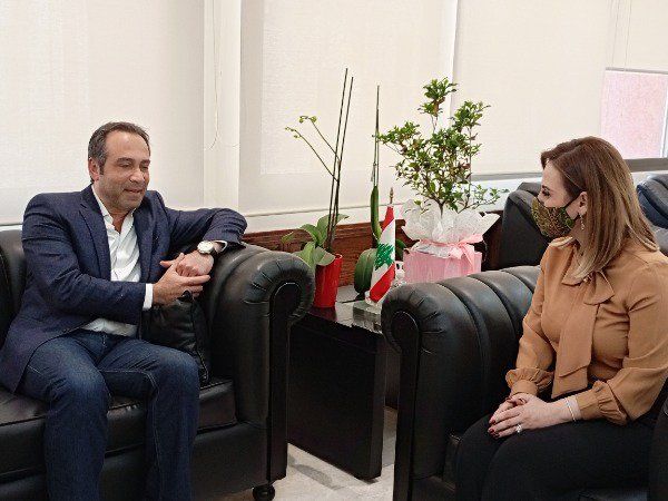 وزيرة الرياضة ورئيس الأنصار