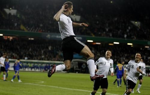 2011-03-262011-03-26t193032z_01_kai01_rtridsp_3_soccer-germany_reuters