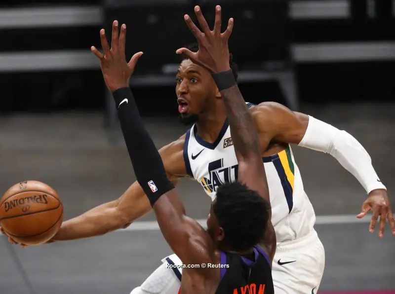 ?i=reuters%2f2021-04-08%2f2021-04-08t051946z_1583935727_mt1usatoday15862913_rtrmadp_3_nba-utah-jazz-at-phoenix-suns_reuters