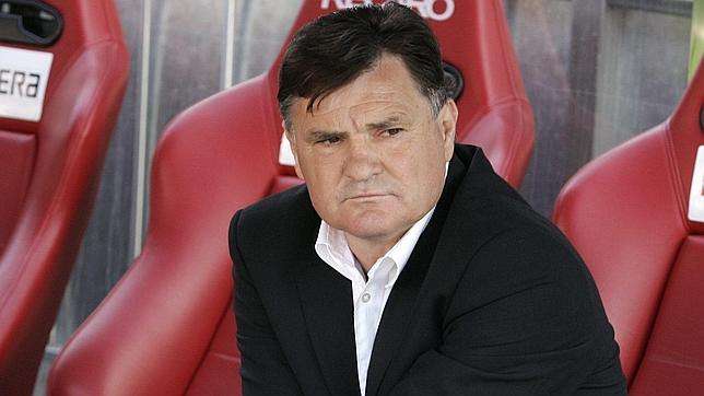 خوسيه أنطونيو كاماتشو 