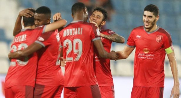 لاعبو الدحيل