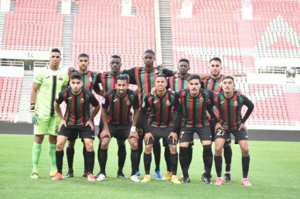 لاعبو الجيش 