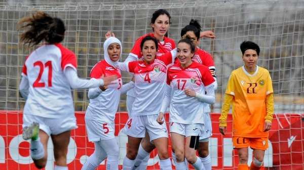 فرحة لاعبات الأردن بهدف التعديل
