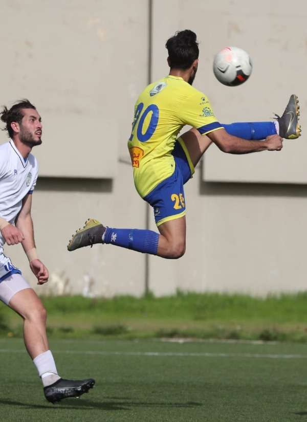 من الدوري