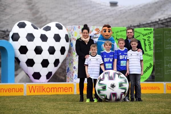 2020-03-03t144711z_1882747323_rc2ecf9l2wbs_rtrmadp_3_soccer-euro-germany_reuters