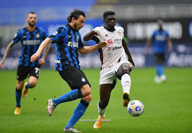 ?i=reuters%2f2021-04-11%2f2021-04-11t112539z_2033586874_up1eh4b0vqo1q_rtrmadp_3_soccer-italy-int-cag-report_reuters