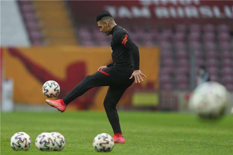 رادامل فالكاو 