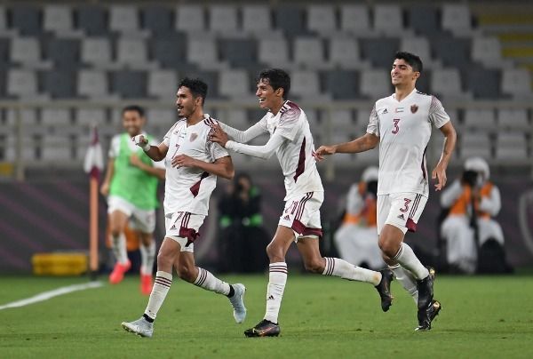 لاعبو الوحدة 