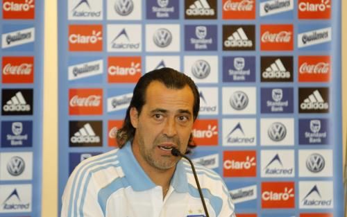 2011-03-282011-03-28t192155z_01_cri01_rtridsp_3_soccer-friendly_reuters