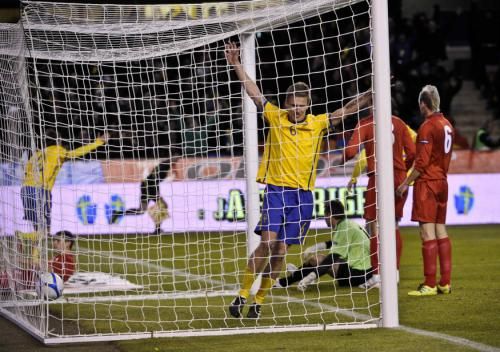 2011-03-292011-03-29t182130z_01_sto05_rtridsp_3_soccer-euro_reuters