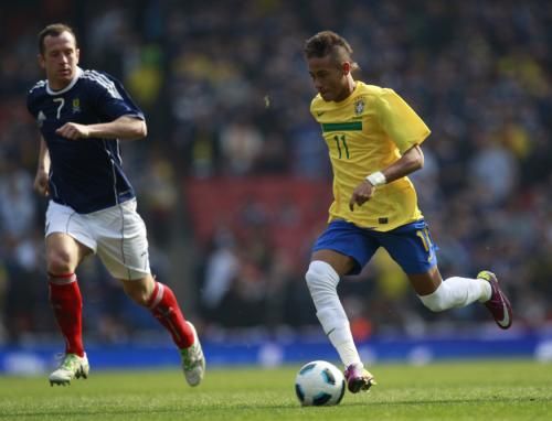 2011-03-272011-03-27t155846z_01_edy15_rtridsp_3_soccer-friendly_reuters