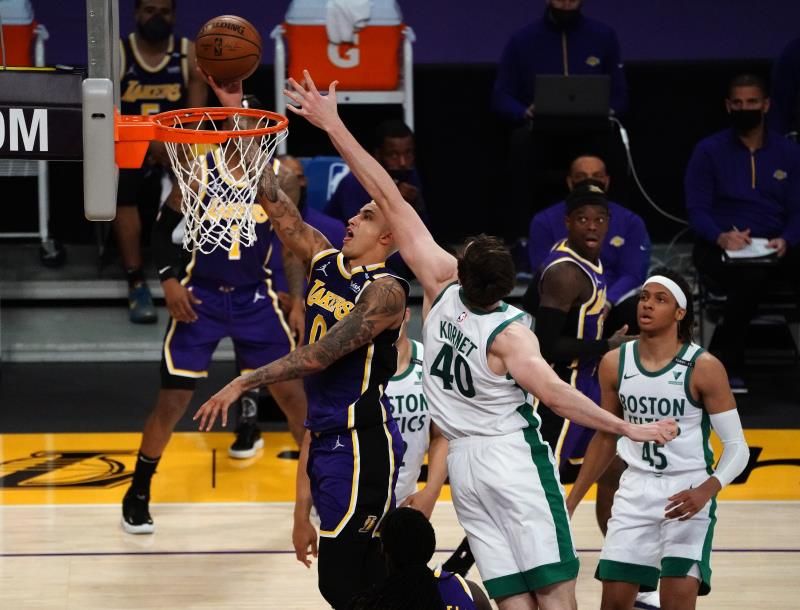 2021-04-16t044725z_1223682592_mt1usatoday15903999_rtrmadp_3_nba-boston-celtics-at-los-angeles-lakers_reuters