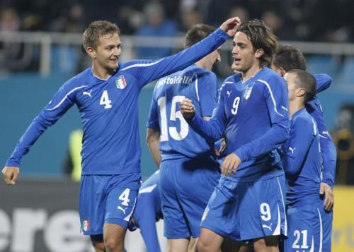 2011-03-292011-03-29t210326z_01_kie110_rtridsp_3_soccer-friendly_reuters