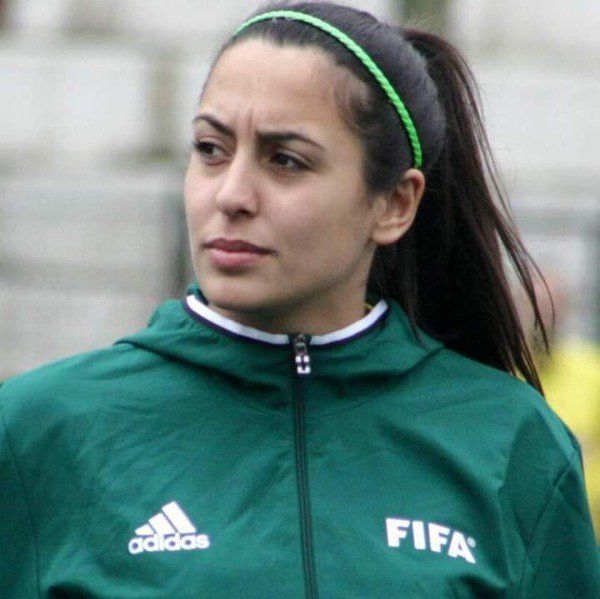 دموع البقار