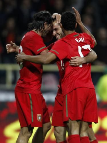 2011-03-292011-03-29t213232z_01_jmr12_rtridsp_3_soccer-friendly_reuters