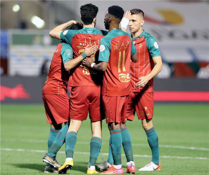 لاعبو الاتفاق
