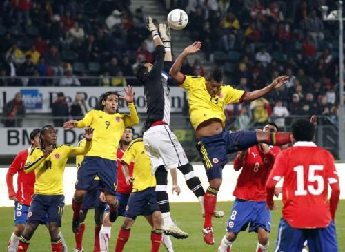 2011-03-292011-03-29t213116z_01_mkn126_rtridsp_3_soccer-friendly_reuters