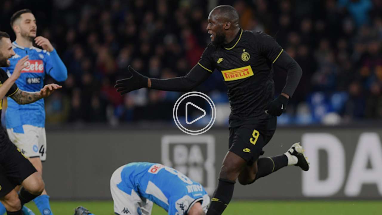 لوكاكو أمام نابولي