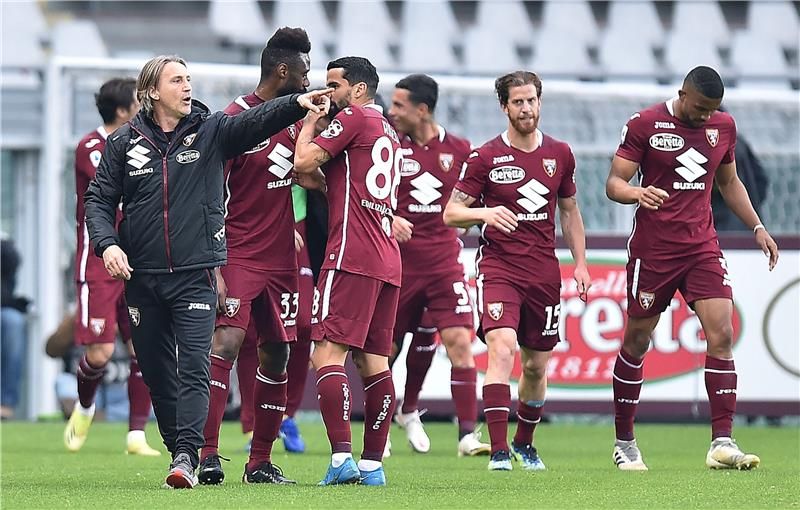 لاعبو تورينو 