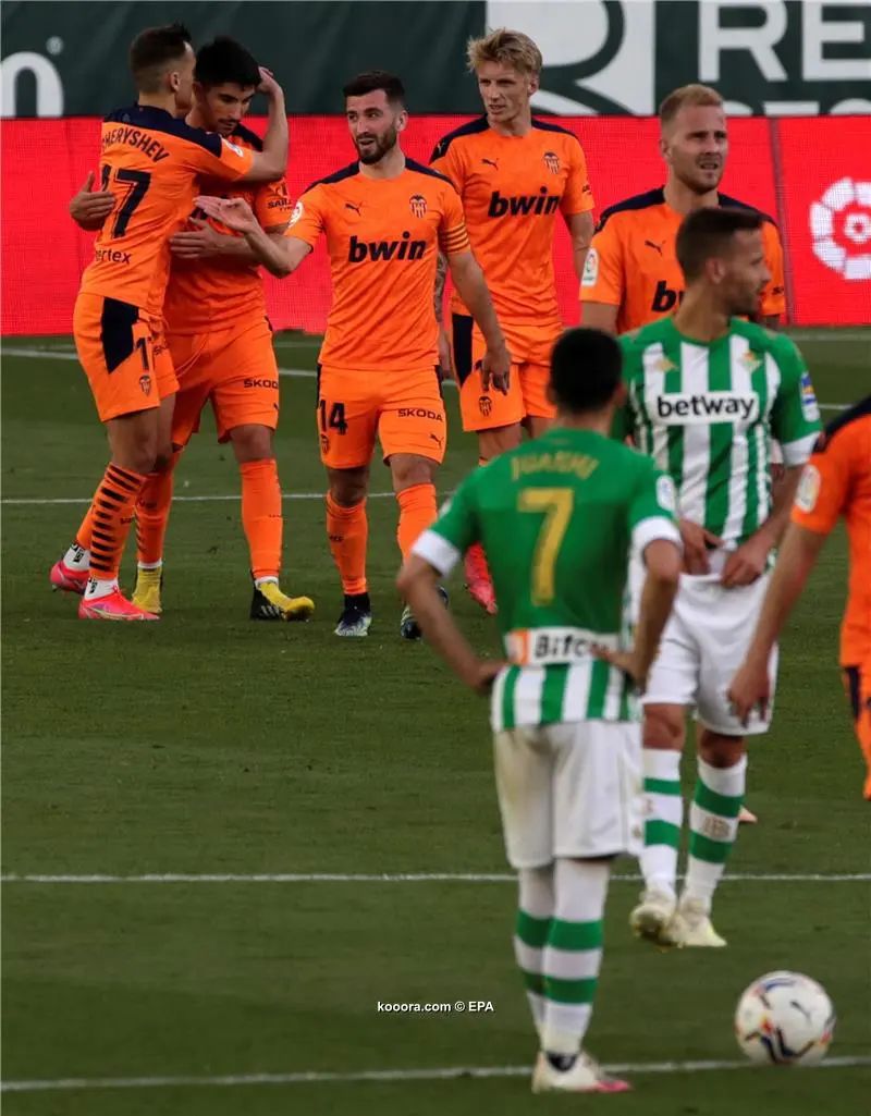 ?i=epa%2fsoccer%2f2021-04%2f2021-04-18%2f2021-04-18-09144096_epa