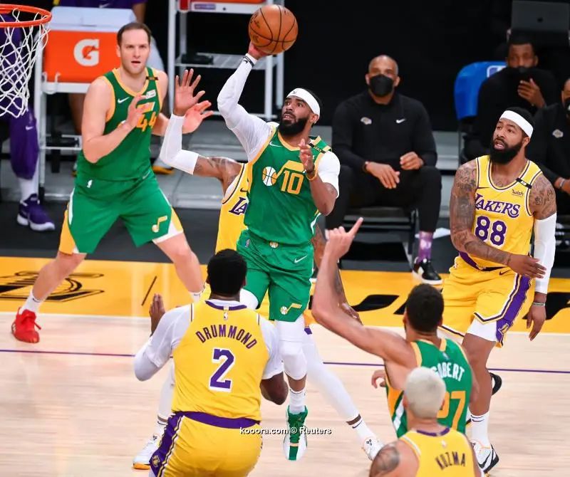 ?i=reuters%2f2021-04-20%2f2021-04-20t035703z_1260729448_mt1usatoday15930640_rtrmadp_3_nba-utah-jazz-at-los-angeles-lakers_reuters