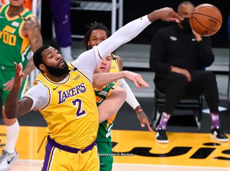 ?i=reuters%2f2021-04-20%2f2021-04-20t033230z_143669768_mt1usatoday15930579_rtrmadp_3_nba-utah-jazz-at-los-angeles-lakers_reuters