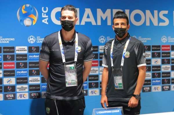 من المؤتمر الصحفي