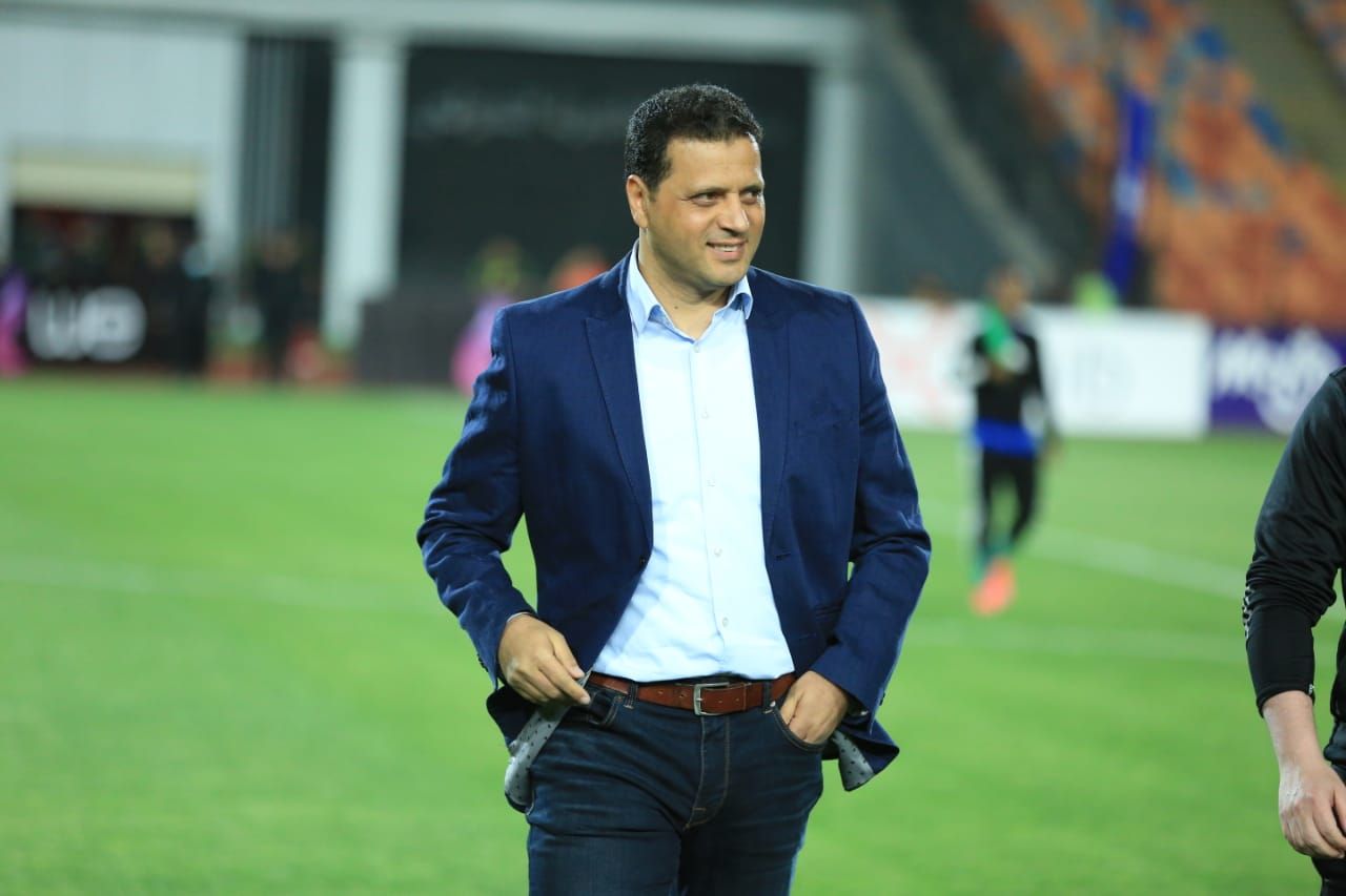 عظيمة 