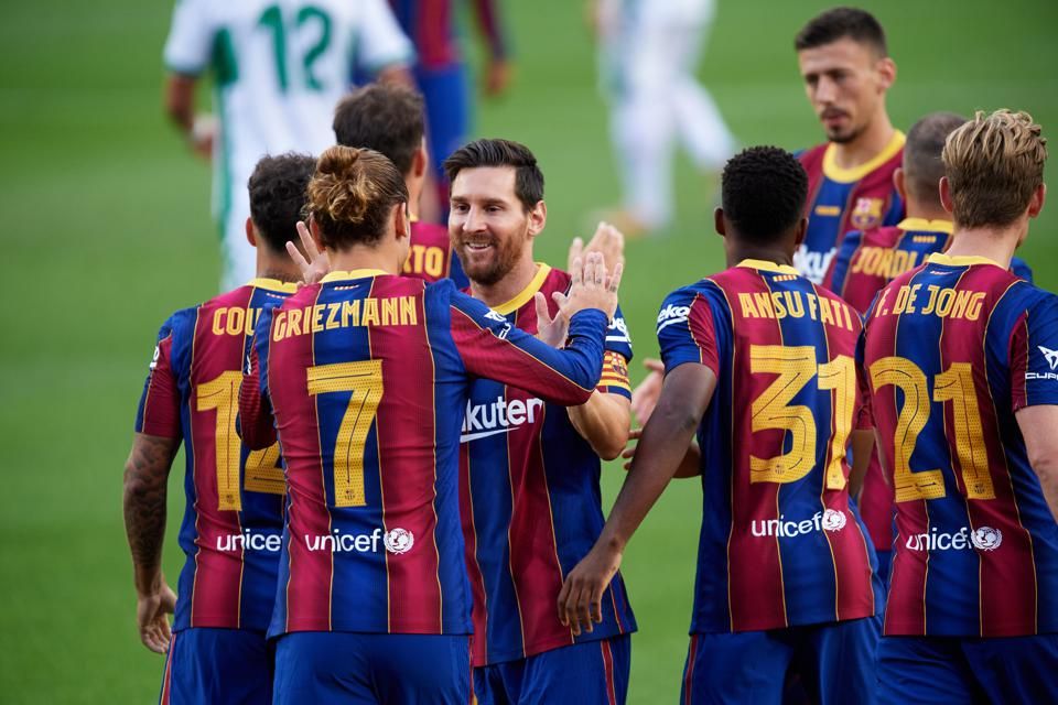 لاعبو برشلونة