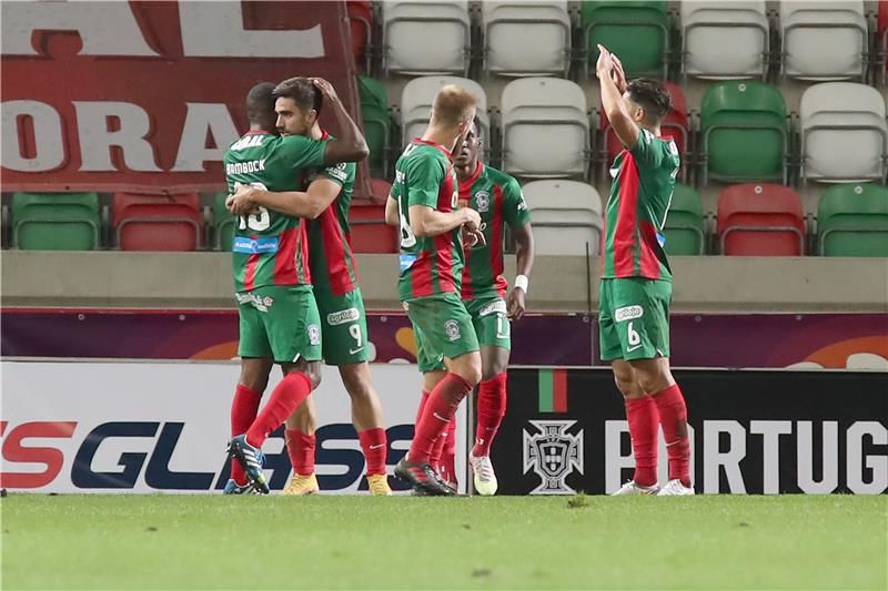 لاعبو ماريتيمو 