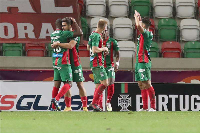 لاعبو ماريتيمو 