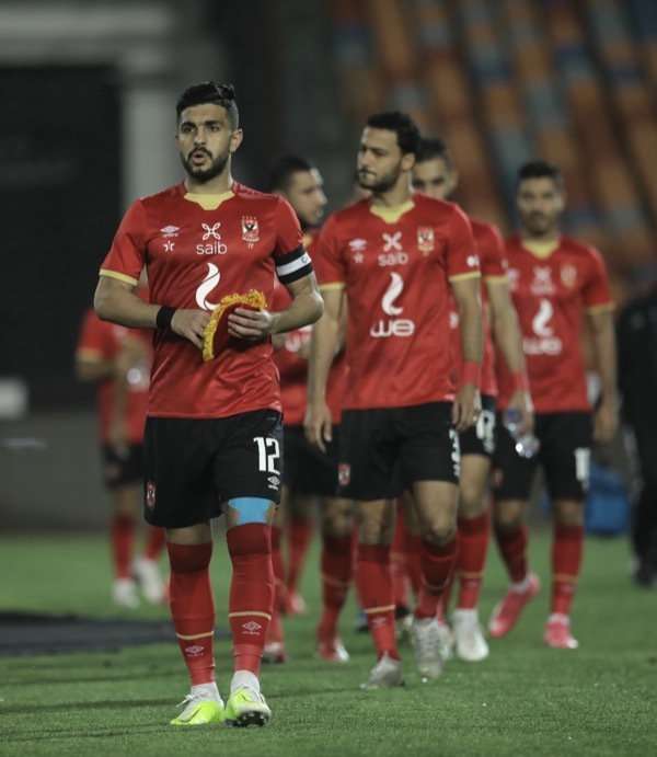 لاعبو الأهلي