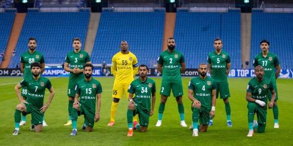 شباب الأهلي