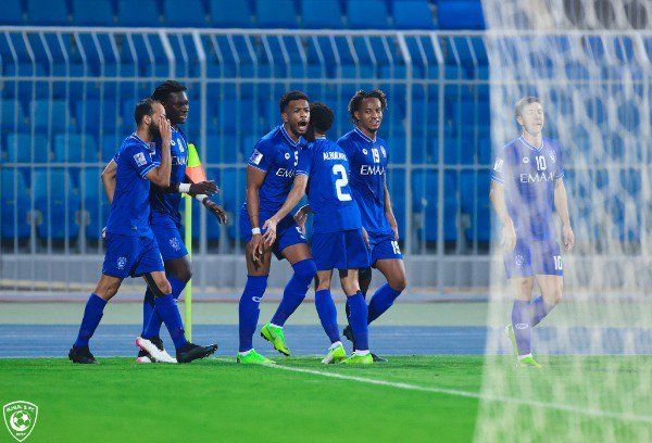 الهلال