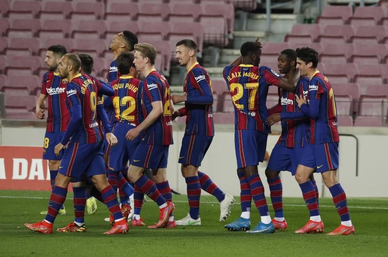 لاعبو برشلونة