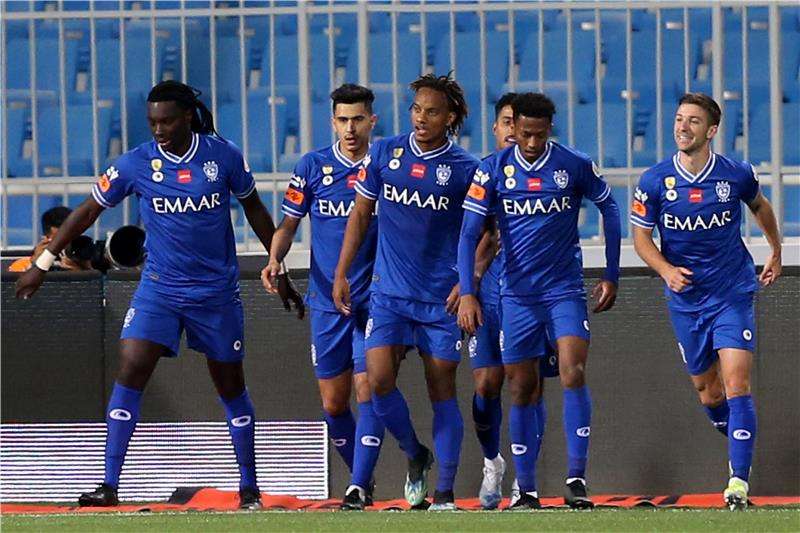 لاعبو الهلال